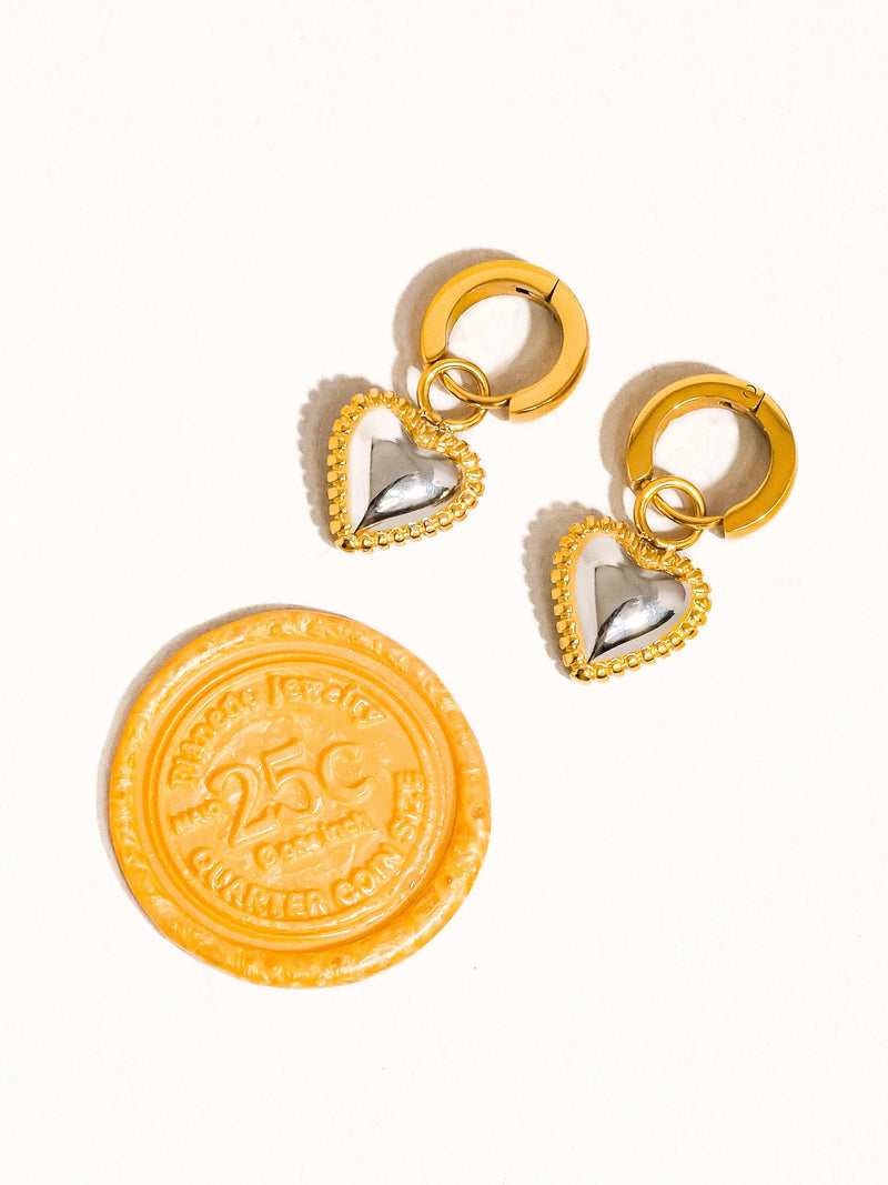 Savon |  Two Tone Classic Heart Earring