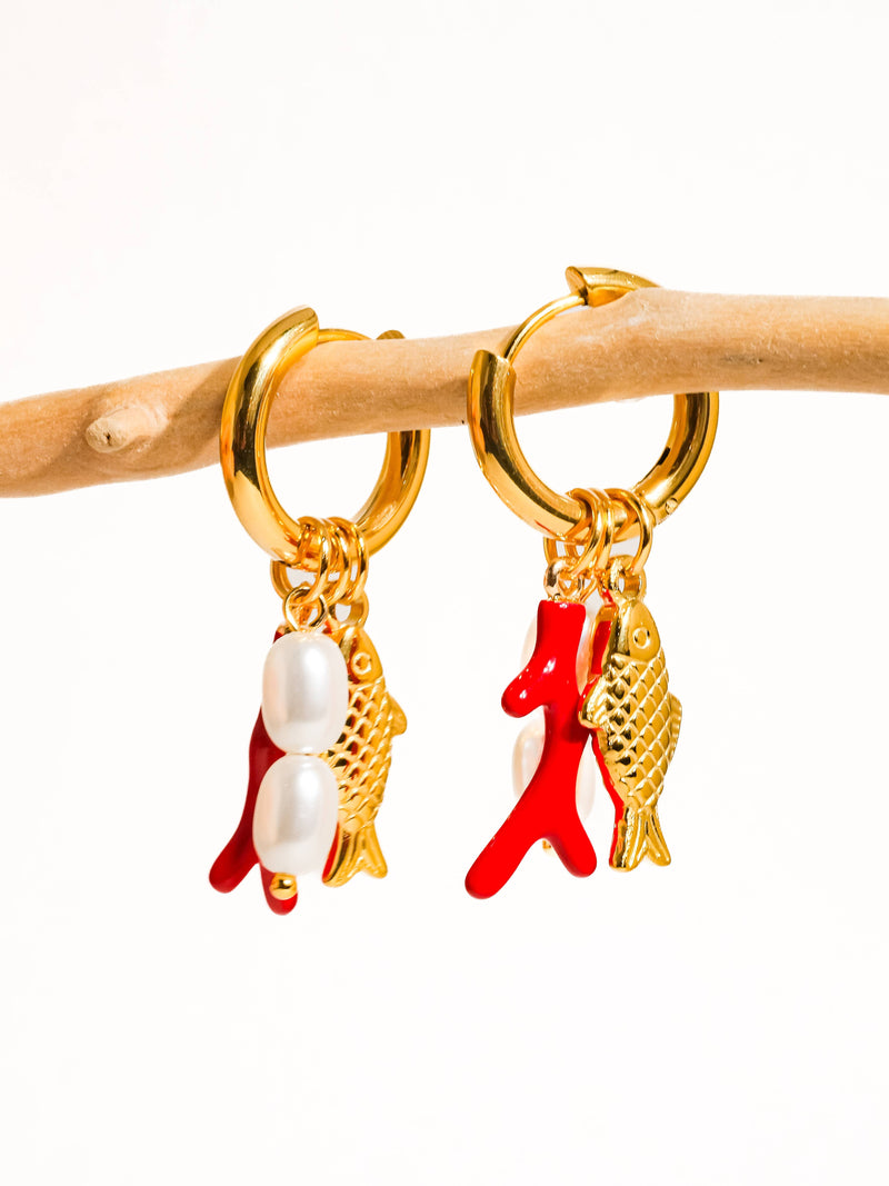 Rocaille | Gold Non-Tarnish Fish Pearl Earring