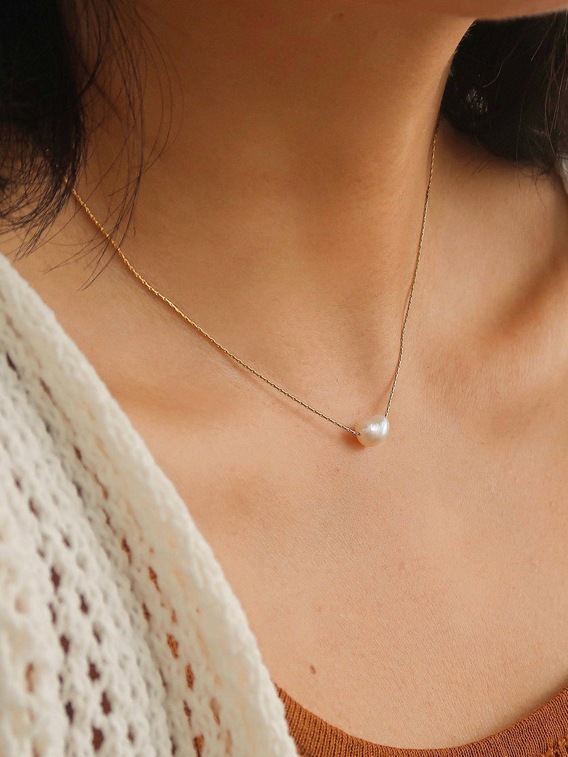 Kinn | Natural Pearl Necklace . Gold Non- Tarnish