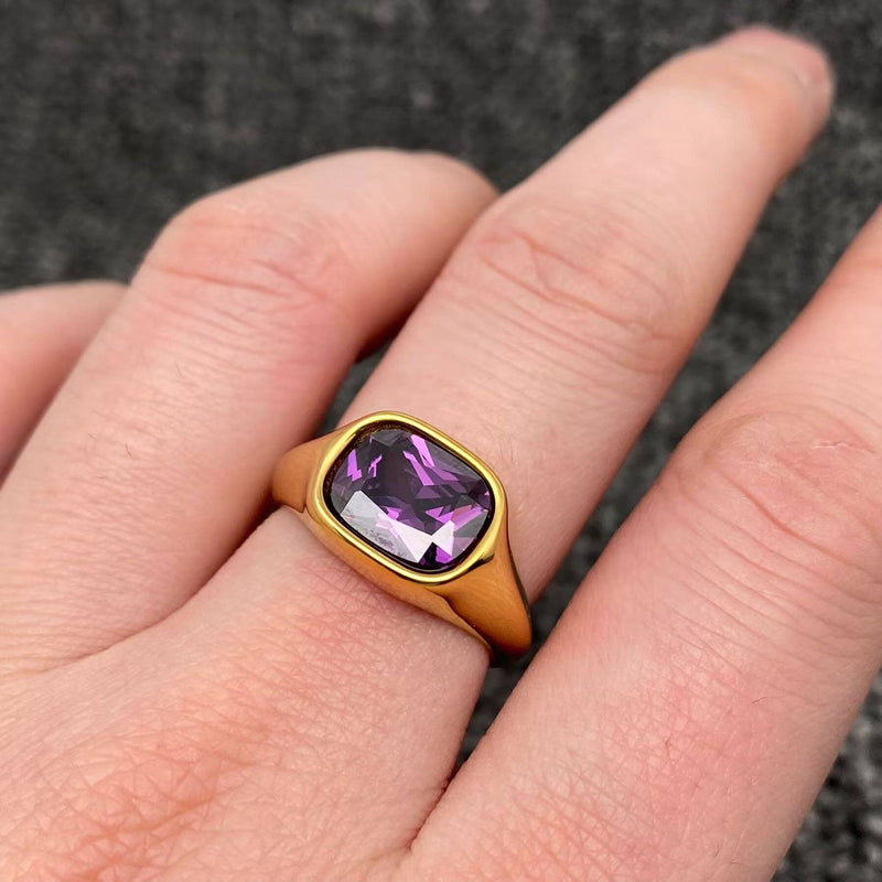 Mora|  Purple Zircon