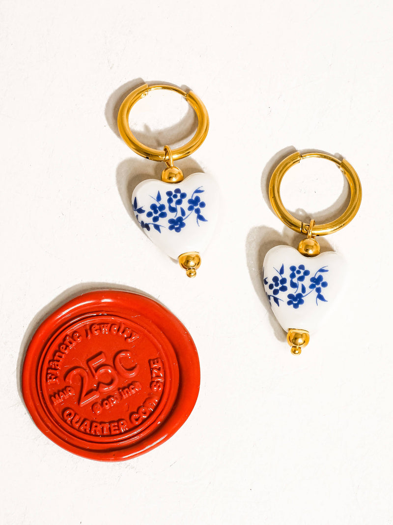 Yun | Ceramic Floral Heart Earring