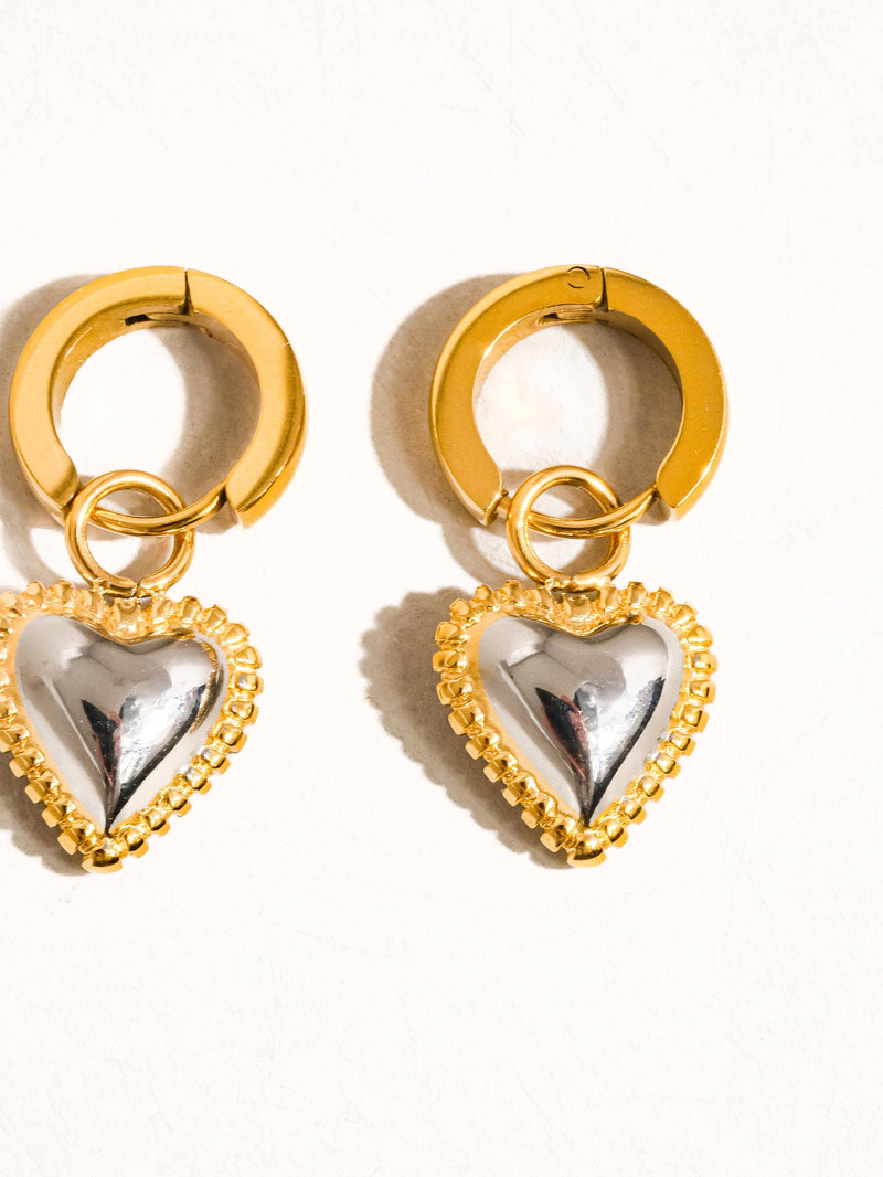 Savon |  Two Tone Classic Heart Earring