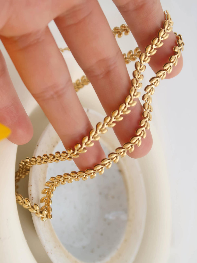 Vern |  Classic Wheat Chain . Gold Non-Tarnish