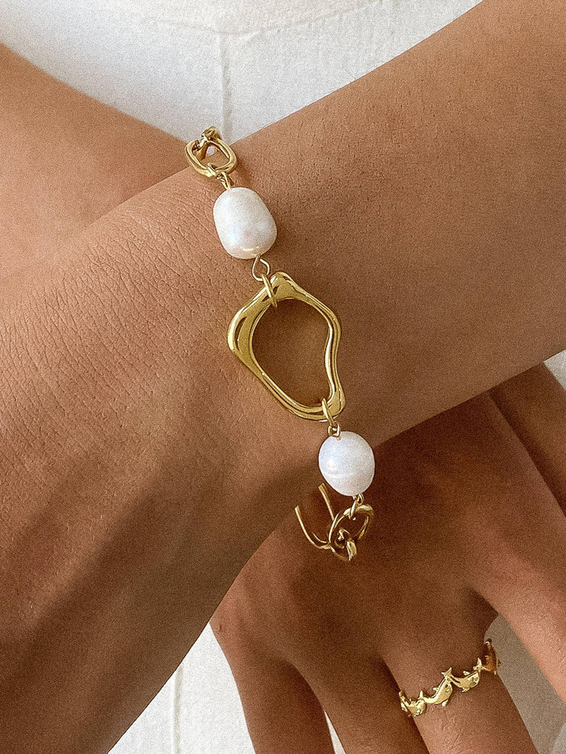 Katia |  Classic Pearl Chain Bracelet