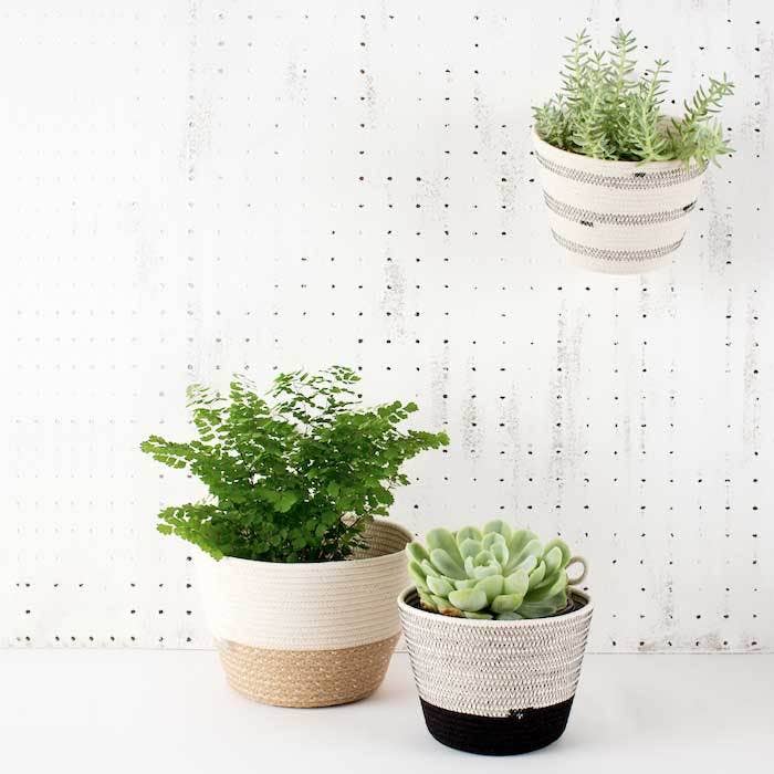 Planter | Jute Block . Holds 6in Plant