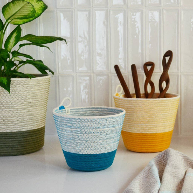 Planter | Mustard. Holds 6in Plant