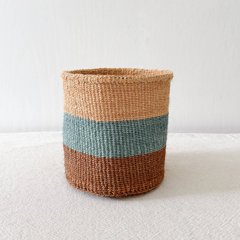 Southwest | Handmade Storage Plant Basket . 8in