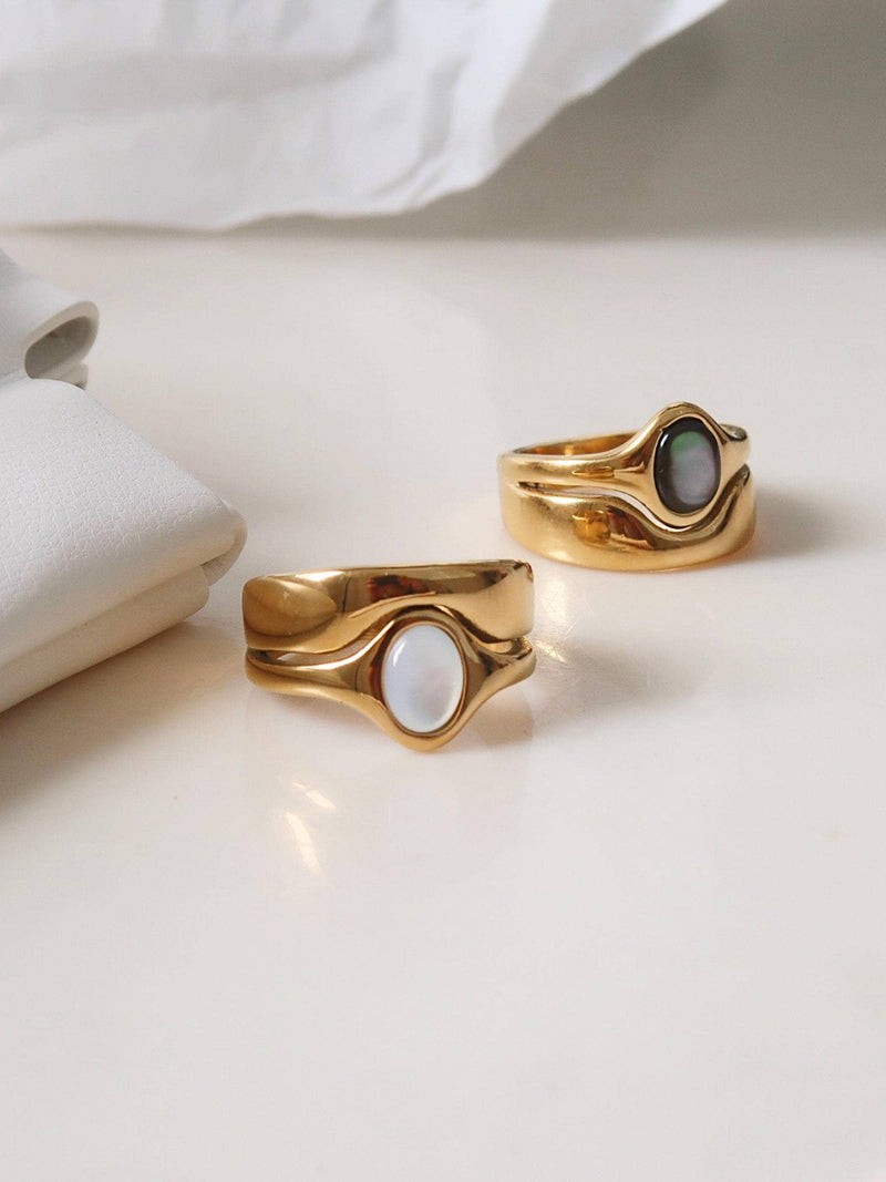 Alouette | 18K Gold Non-Tarnish Stone Wave Ring
