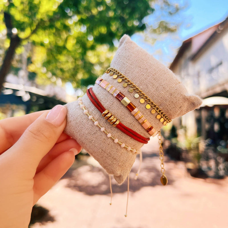 Tilabead bracelet salmon/rust/nude/goldplated