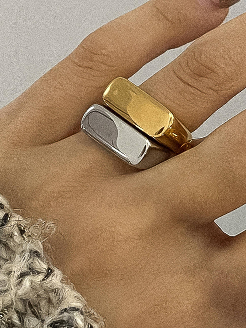 Glayce | Gold Non-Tarnish Classic Signet Ring