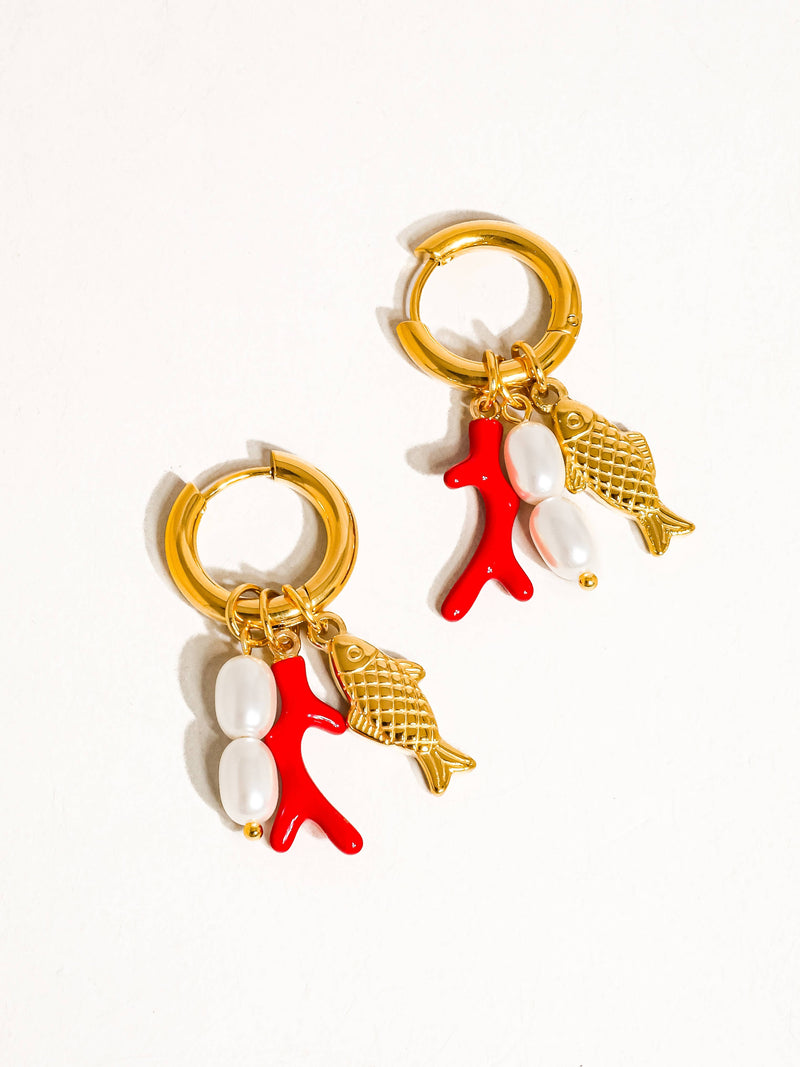 Rocaille | Gold Non-Tarnish Fish Pearl Earring