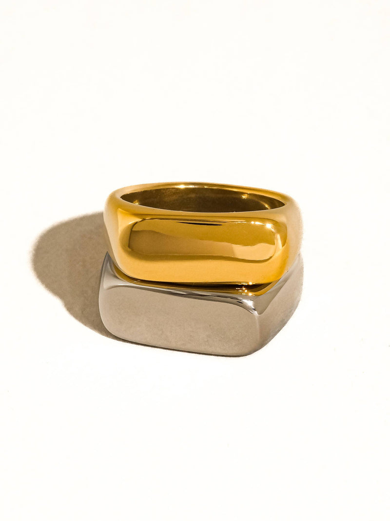 Glayce | Gold Non-Tarnish Classic Signet Ring