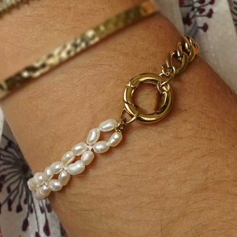 Natural pearl bracelet