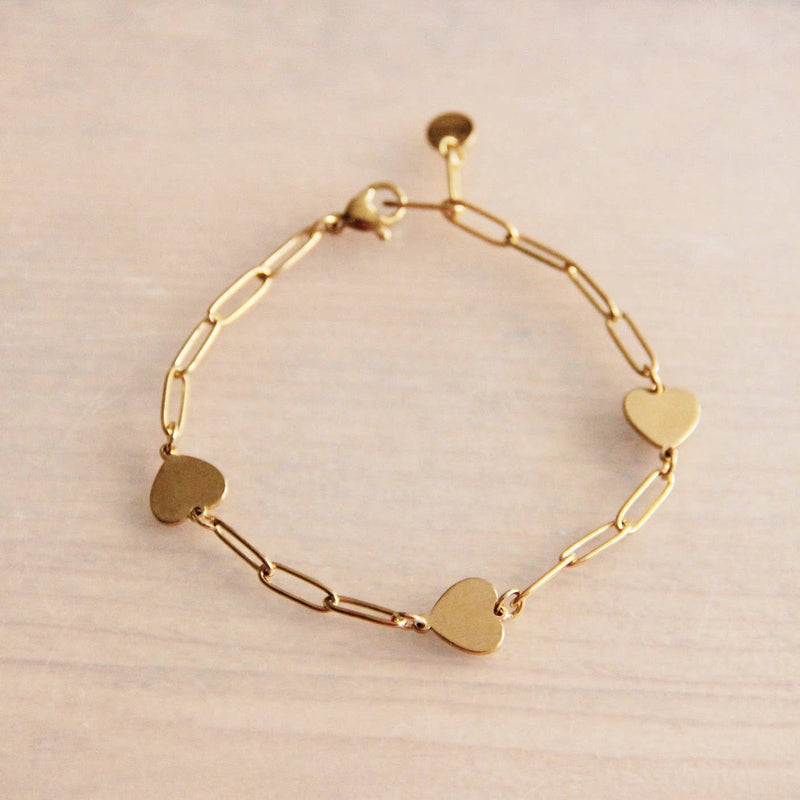 Golden hearts bracelet