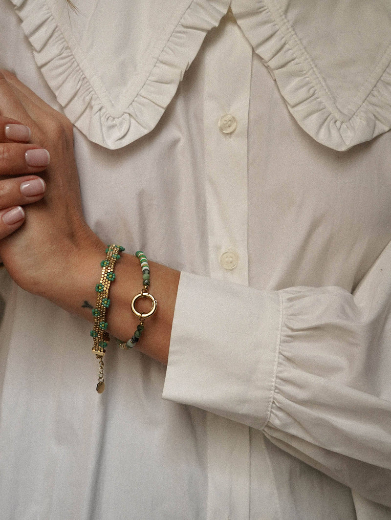Bracelet woven glass beads, small flower patterns