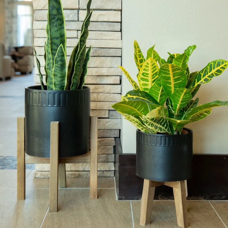 Dumpling Ceramic Planter On Stand