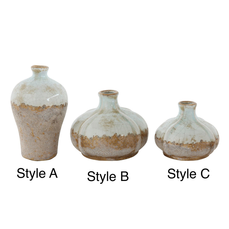 Distressed Terracotta Vases.